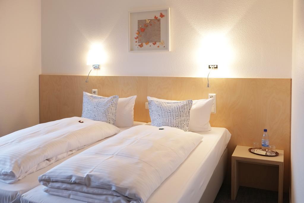 Stadthotel am Bühnenhaus Kevelaer Zimmer foto